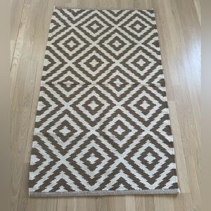 Limited Edition Bunny Williams for Dash & Albert Clover Rug